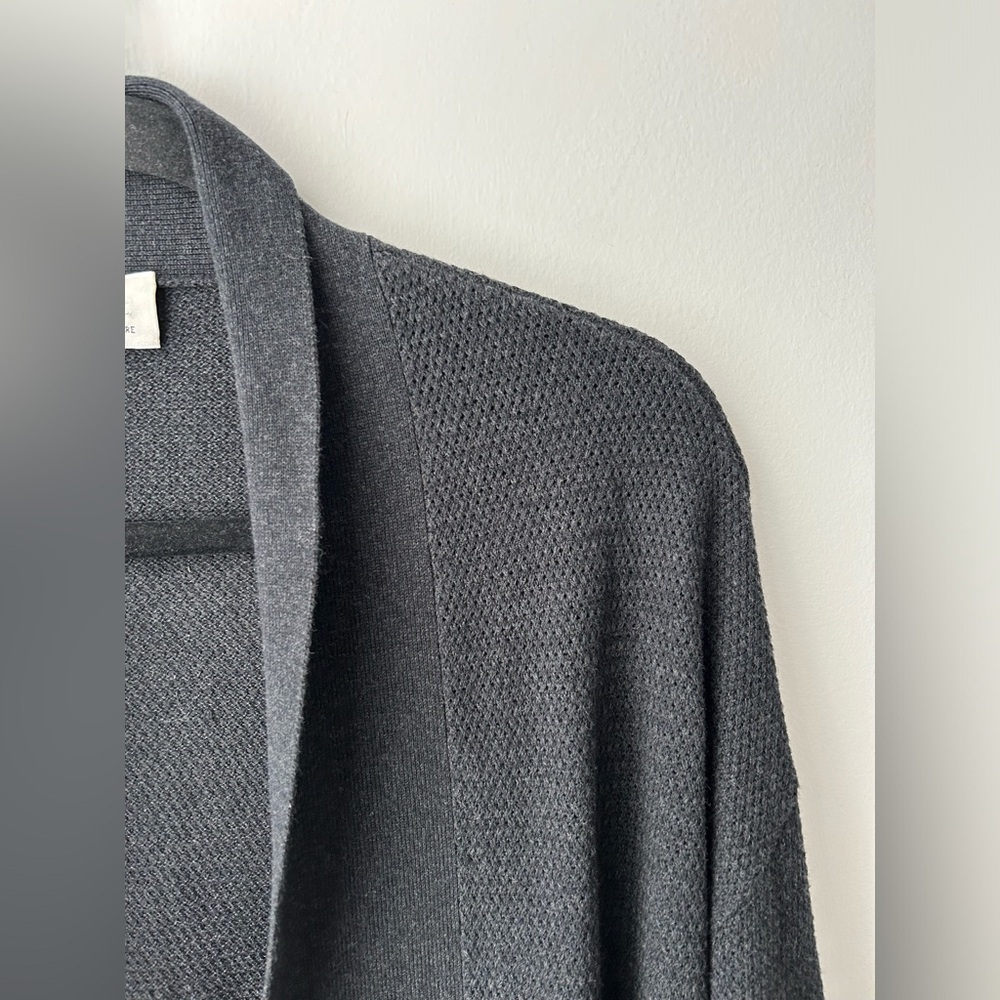 Aritzia Wilfred grey knit copernic silk cashmere cardigan sweater - Picture 3 of 13